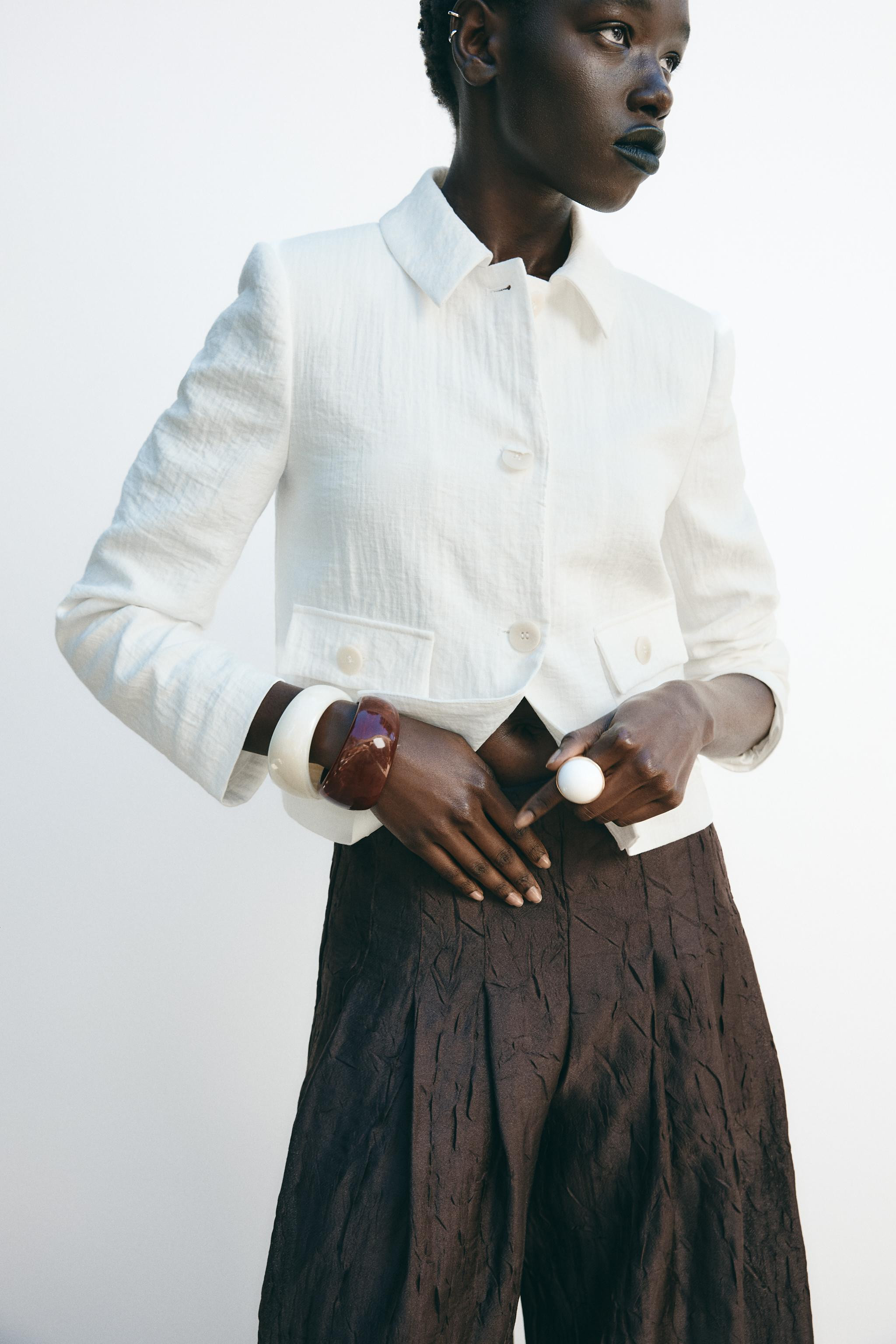 BLAZER WITH SHOULDER PADS | Zara US