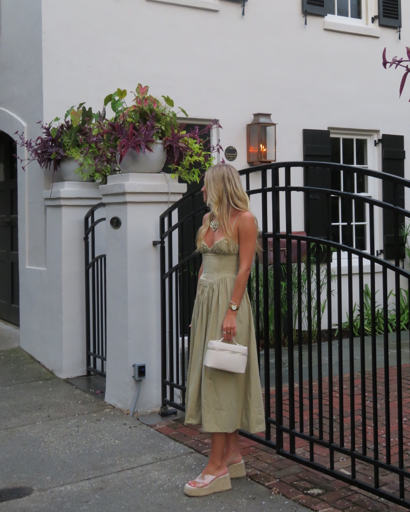 Post dinner pics 

#LTKFindsUnder50 #LTKStyleTip #LTKTravel
