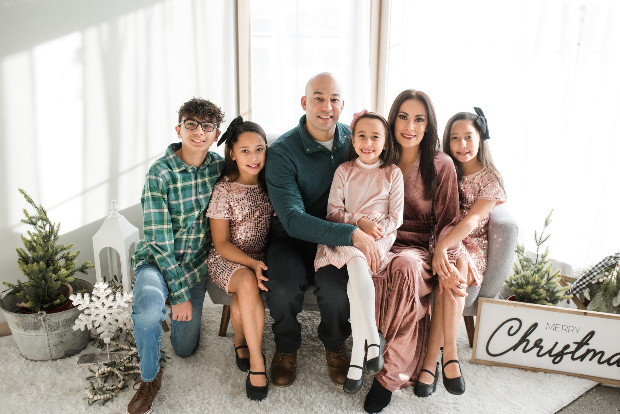 Holiday family Photos.

#LTKstyletip #LTKHoliday #LTKfamily