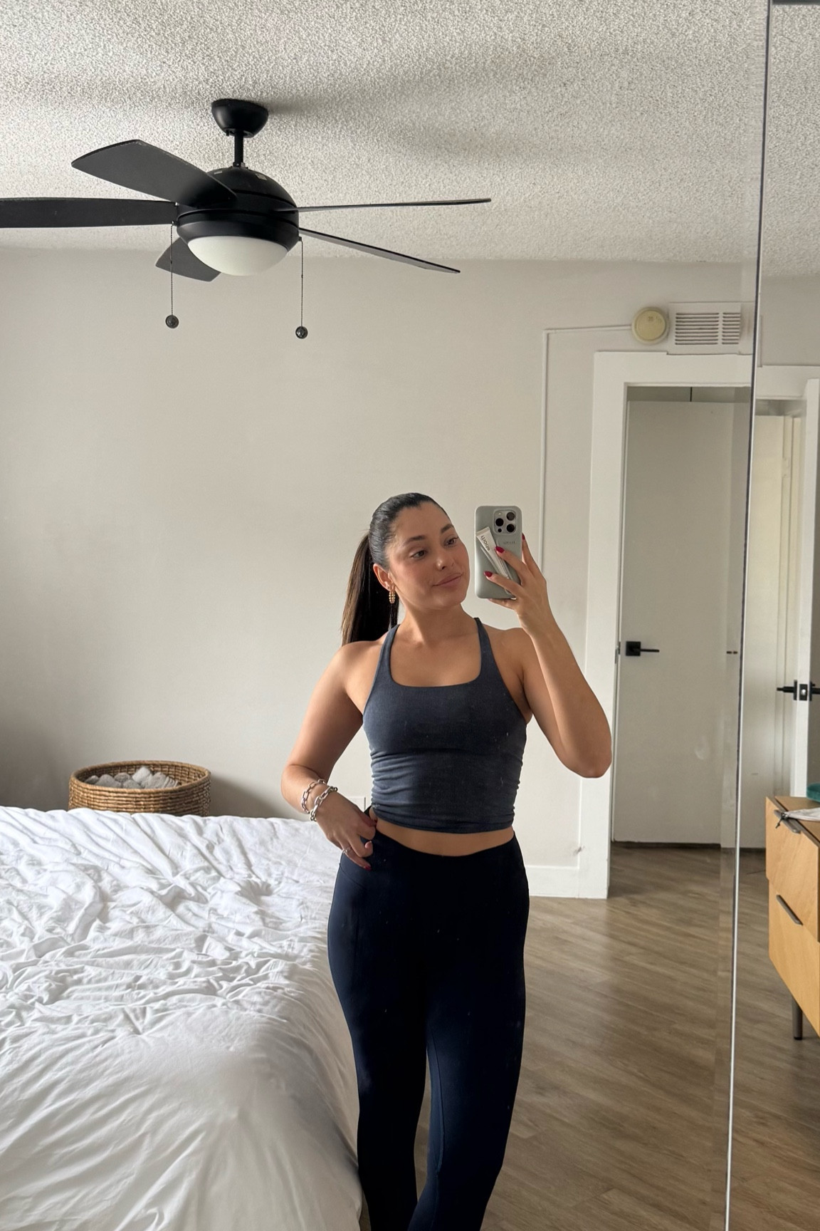 Pilates workout set

Pilates, workout set, leggings

#LTKSeasonal #LTKActive