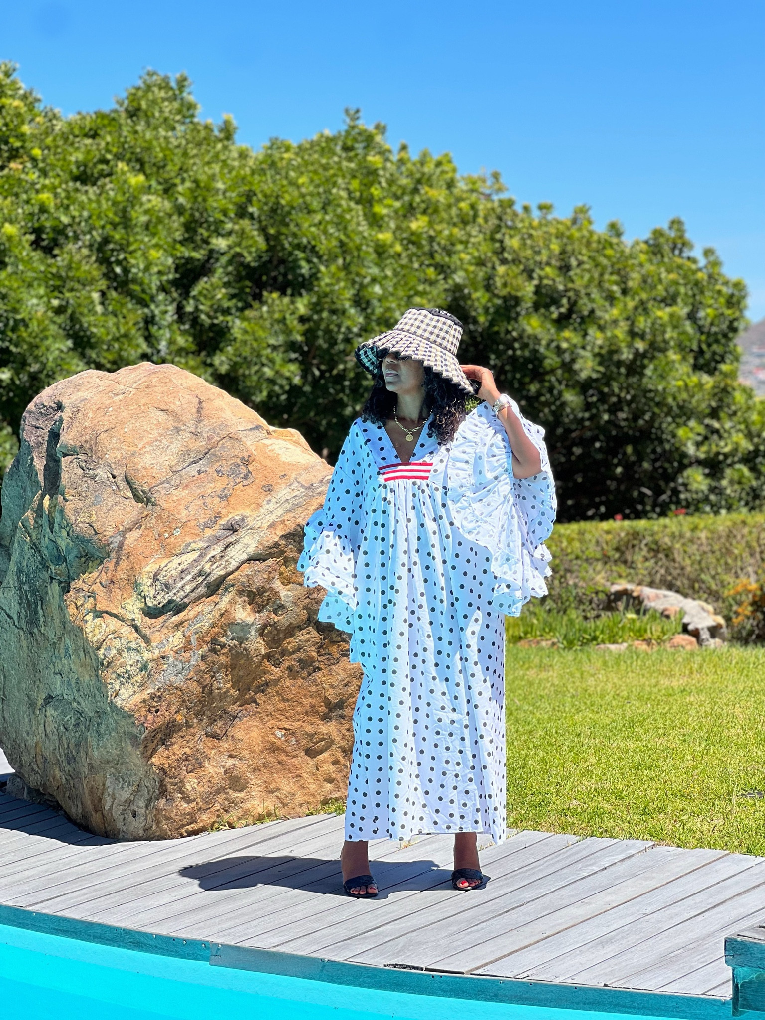 I love a good caftan! This one is by a South African designer I came across in Cape Town - Helon Melon.