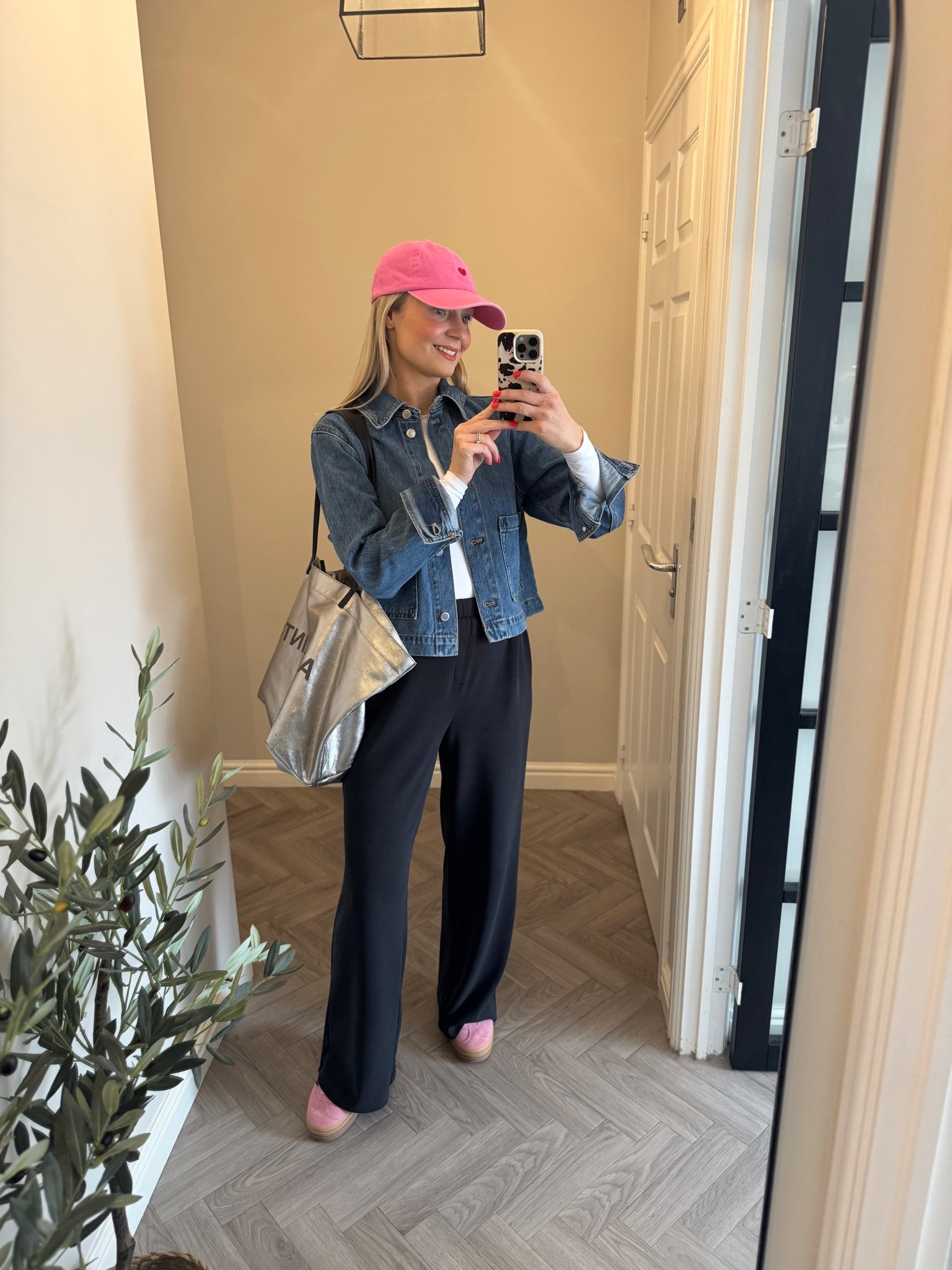 🌸 bit of pink!!! 

Cap Primark 
Jacket size XXS 
Trousers size 10 reg 
White top size S

#LTKuk #LTKspring #LTKstyletip