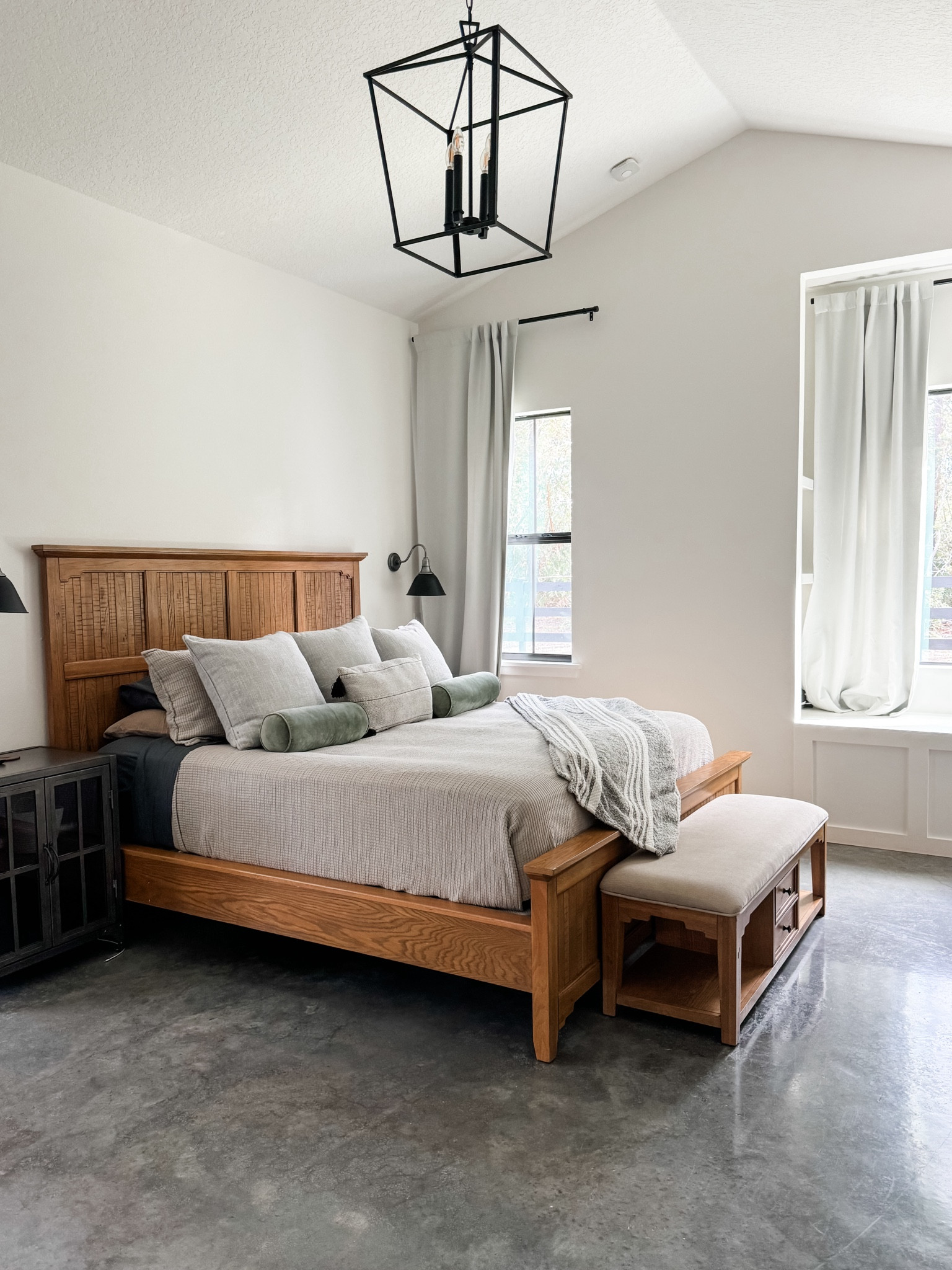 Cozy bedding 🤍🫶🏻

#LTKHome