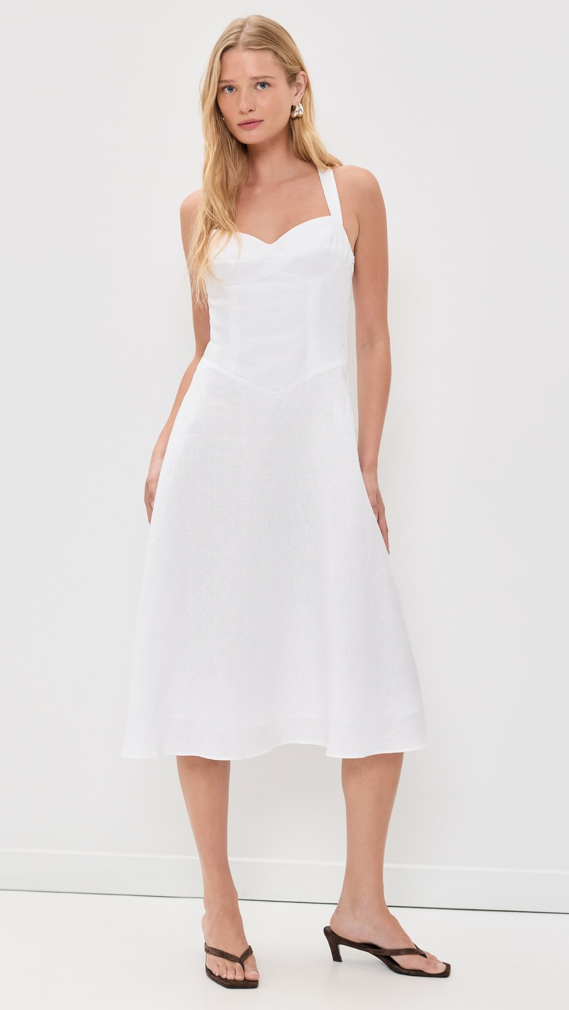 The kind of dresses that make you want to go out just to wear them 🌸✨ Soft pastel minis, breezy midis, and those flattering fits you’ll keep repeating all season long 💫 #MiniDressSeason #MidiDressLove #ShopbopStyle 

 #LTKSeasonal #LTKU #LTKSaleAlert