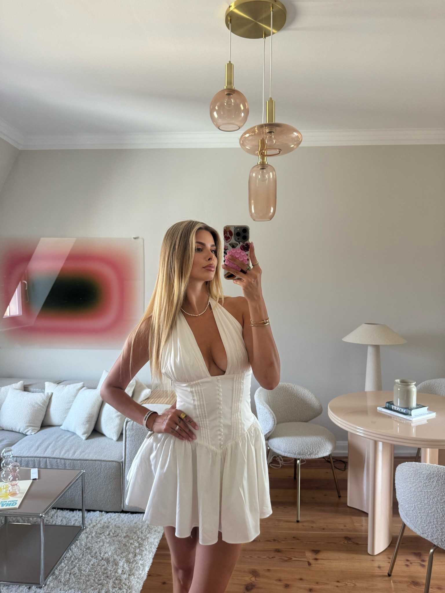 Summer in the City 🏙️ ich liebe dieses weiße Korsettkleid von ohpolly 

#LTKsummer #LTKdeutschland #LTKkleider