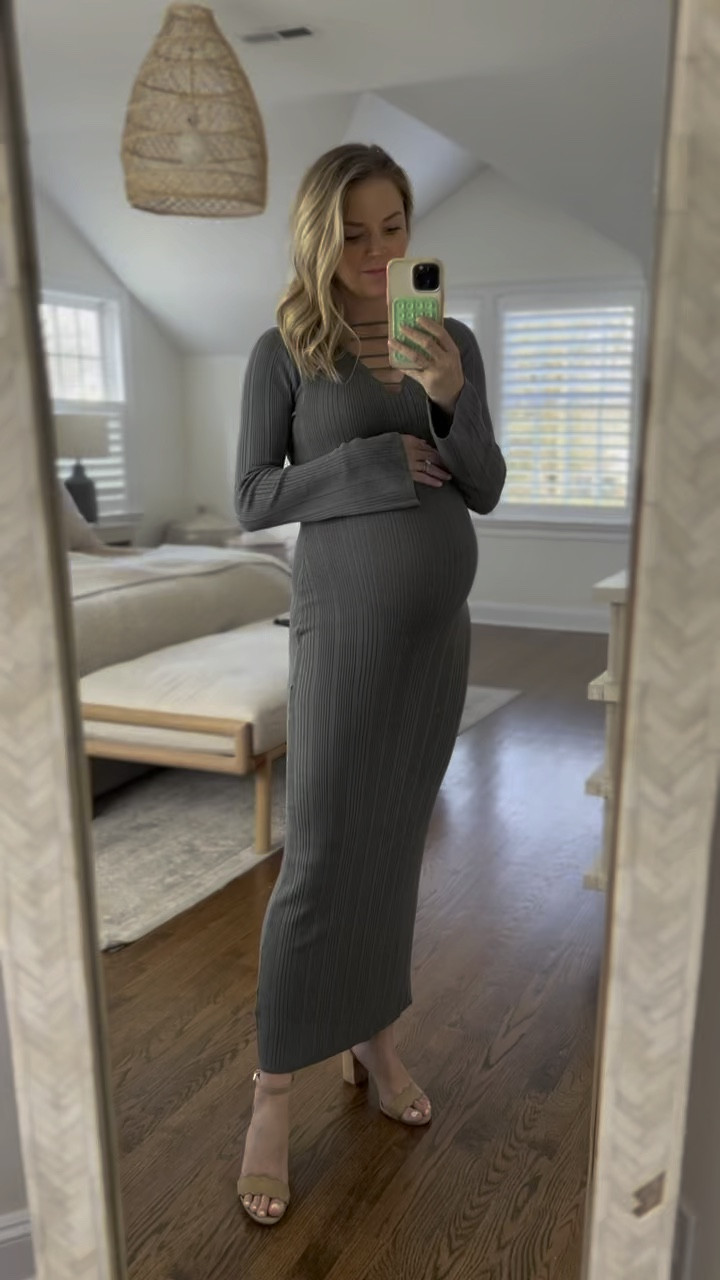 Spring dress is under $60 and bump friendly // wearing size small & im 34 weeks 

pregnancy style, date night dress 

#LTKbump #LTKstyletip #LTKfindsunder100