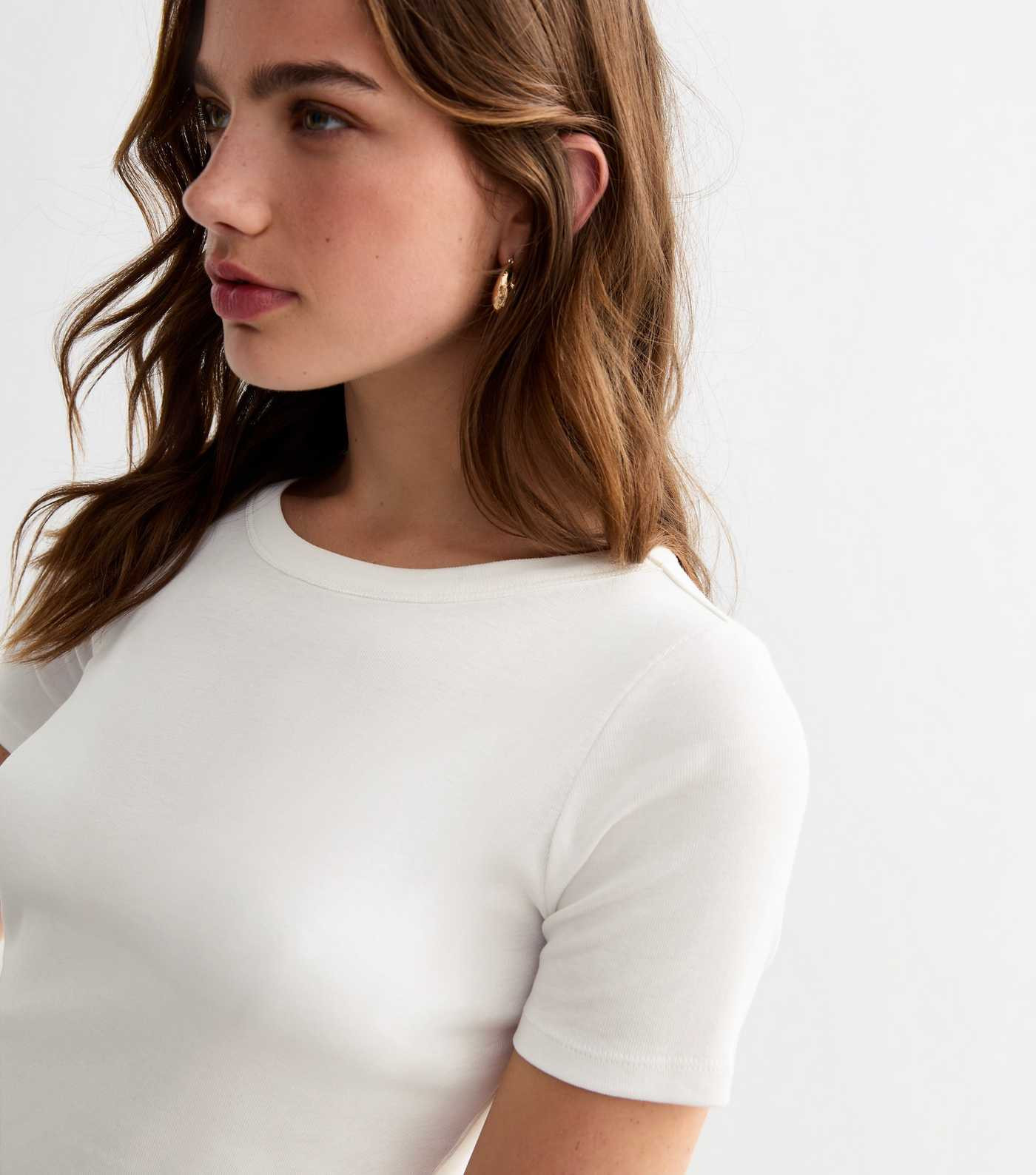 Off White Mini Cotton Cropped T-Shirt  | New Look | New Look (UK)