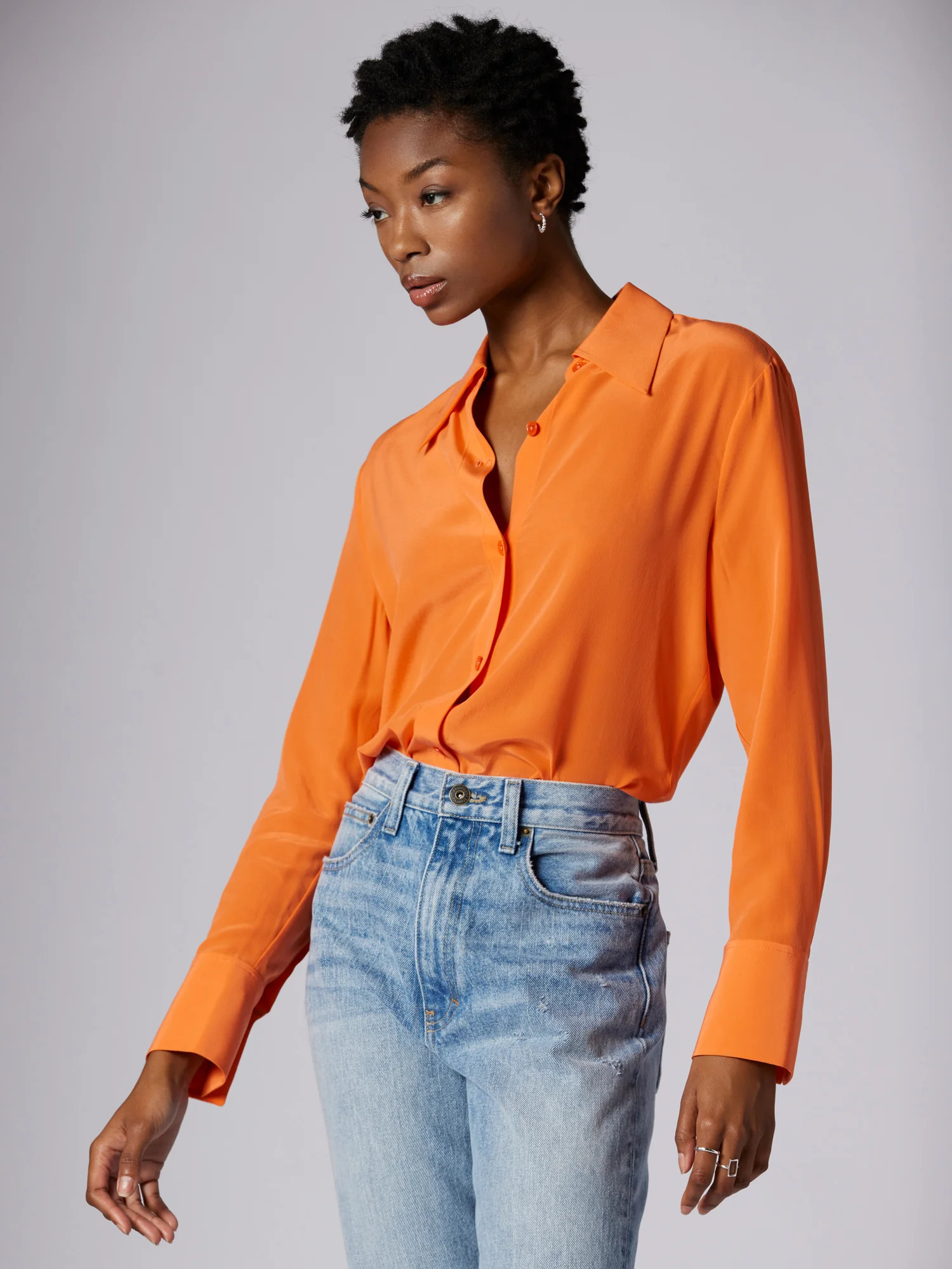 leona long sleeve silk shirt | Equipment
