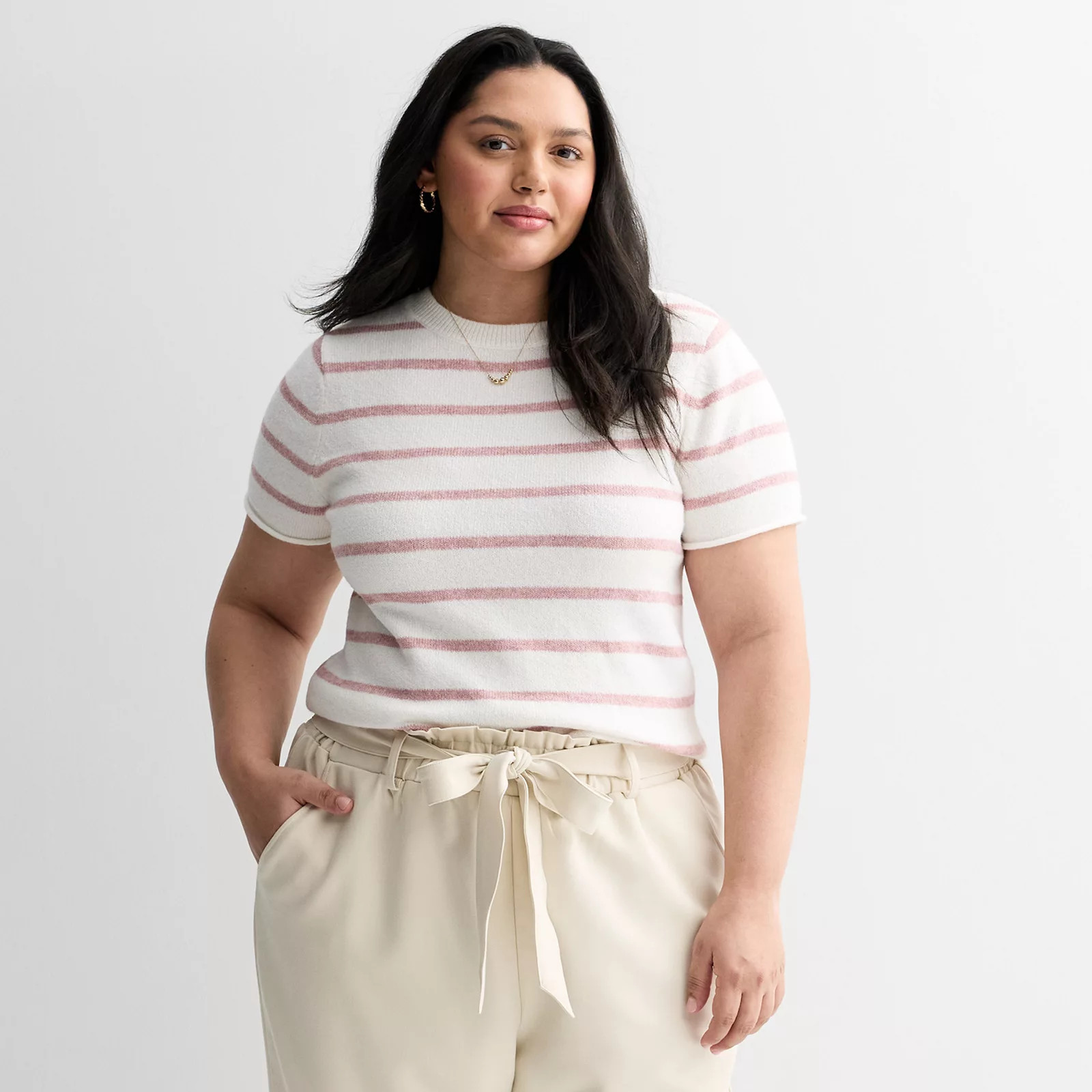 Juniors' Plus Size SO® Short Sleeve Crewneck Sweater | Kohl's