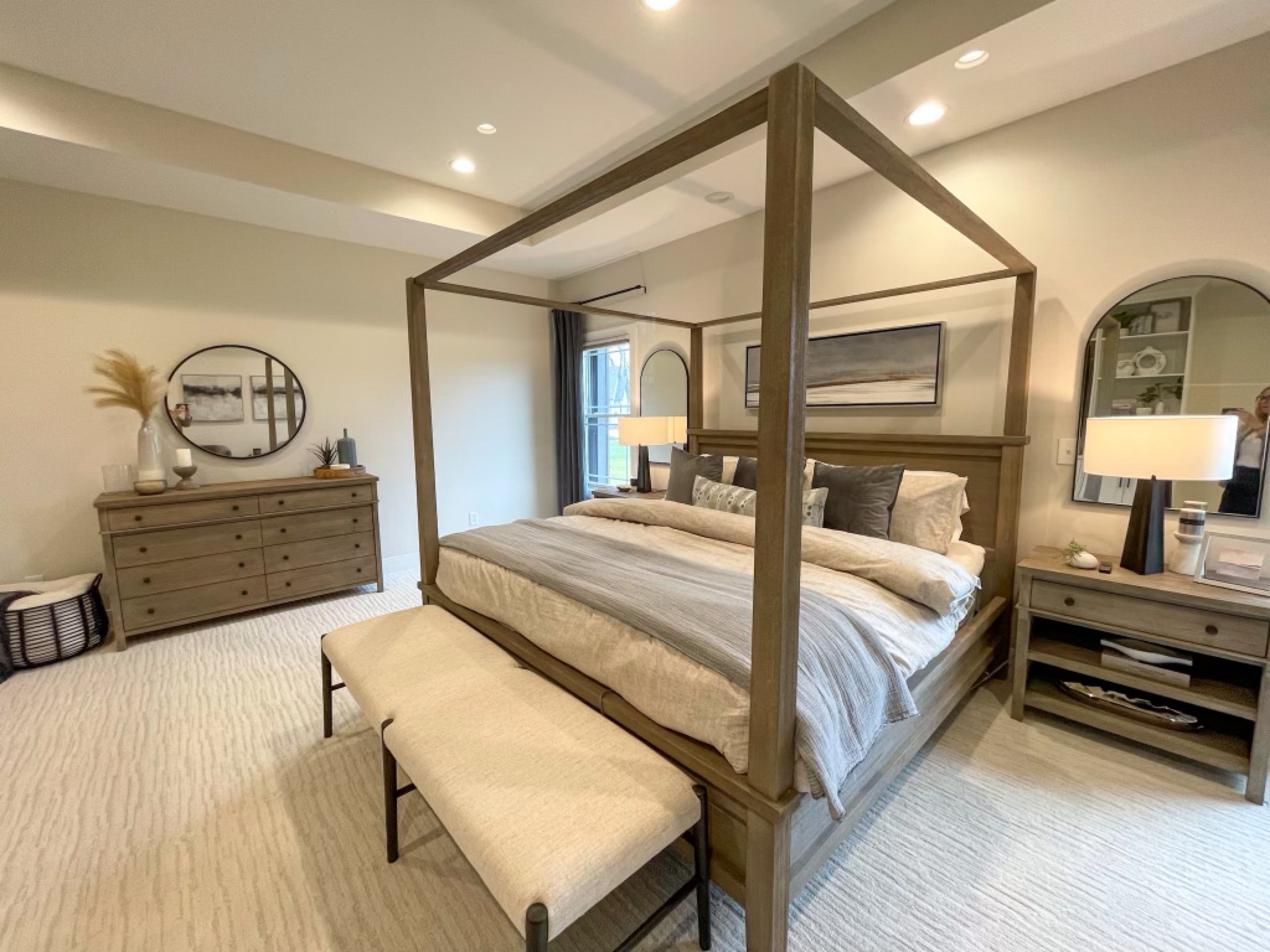 A stunning coastal bedroom with canopy bed! 

#LTKhome