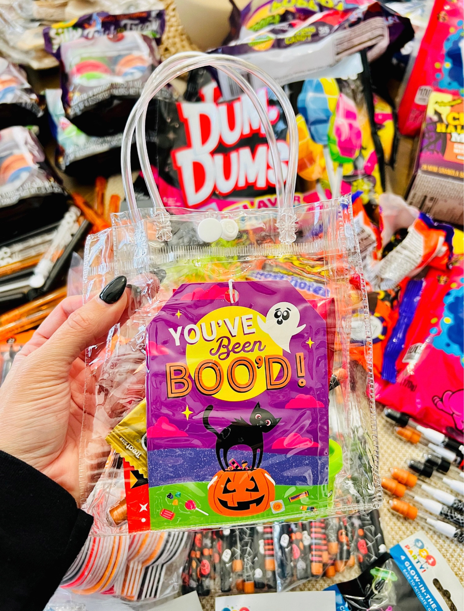 Halloween goody bag inspiration 🎃👻🍬

#halloween #goodybags #trickortreat #classroomsnacks #partyfavors 

#LTKparties #LTKHalloween #LTKkids