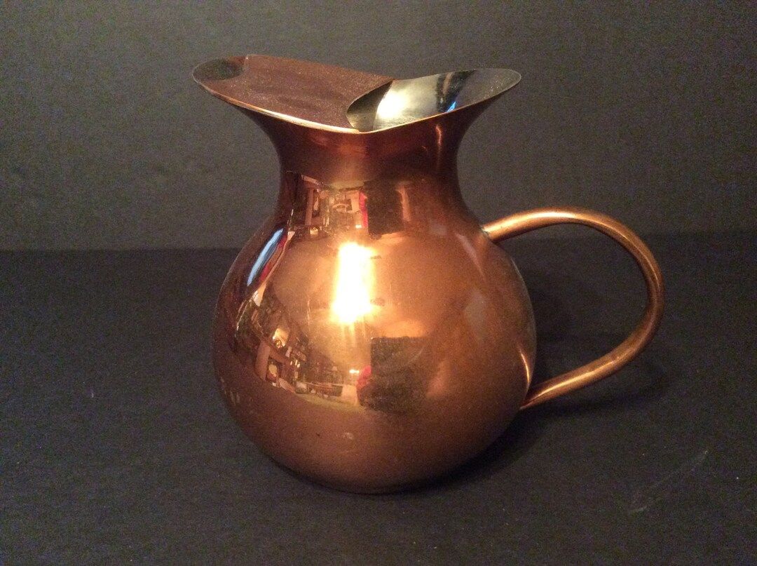 BEAUTIFUL Vintage Copper Pitcher -Flower pitcher - Decor-Bar Decor-Tea-Lemonade-Gift-Kitchen Disp... | Etsy (US)
