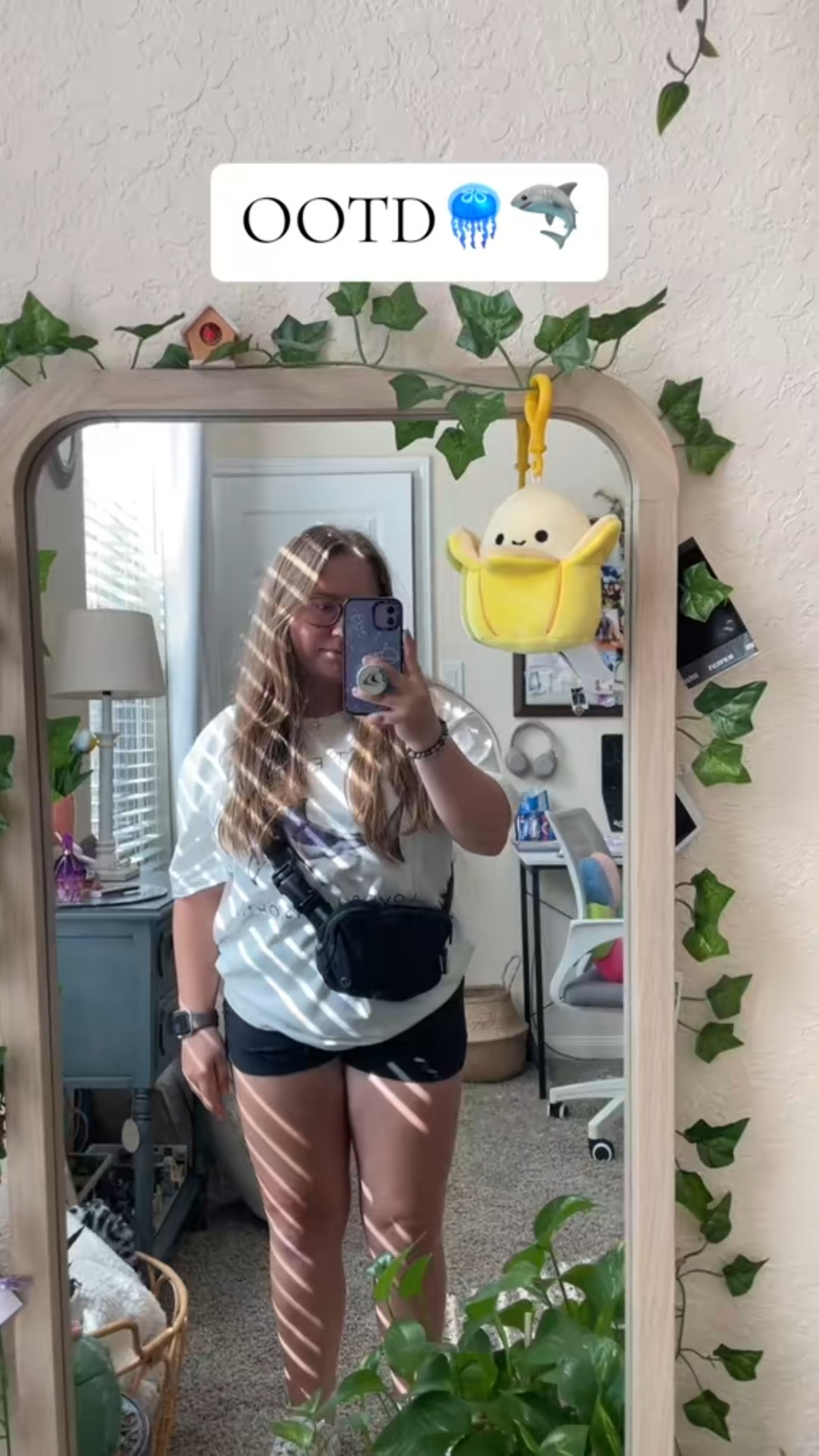 🦈 Fall OOTD feat. my shark tee 🧡 cozy, casual, and a little bit fierce 🫶🍂 #OOTD #SharkTee #FallStyle #LTKFall #LTKFashion #tru2design #CasualVibes #FallAesthetic

#LTKSeasonal #LTKBeauty #LTKStyleTip