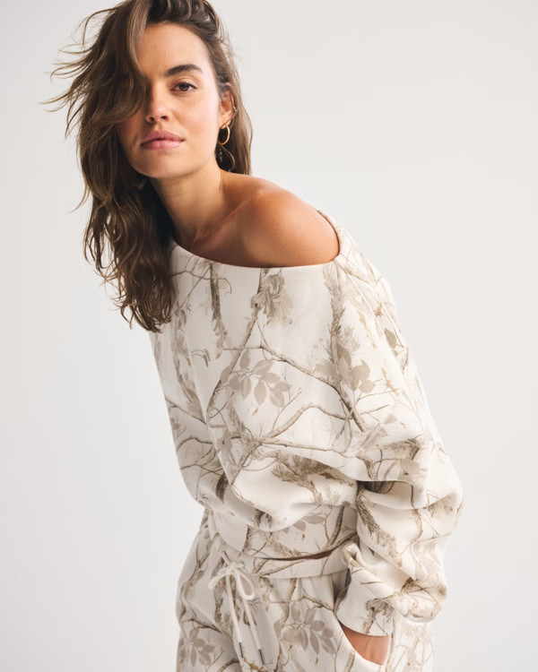 Women's Sunday Slash Top | Women's Tops | Abercrombie.com | Abercrombie & Fitch (US)