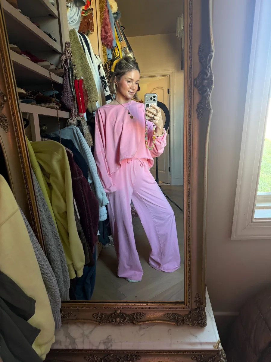 Outfits you may have missed! Easy winter outfit ideas for moms on the go!