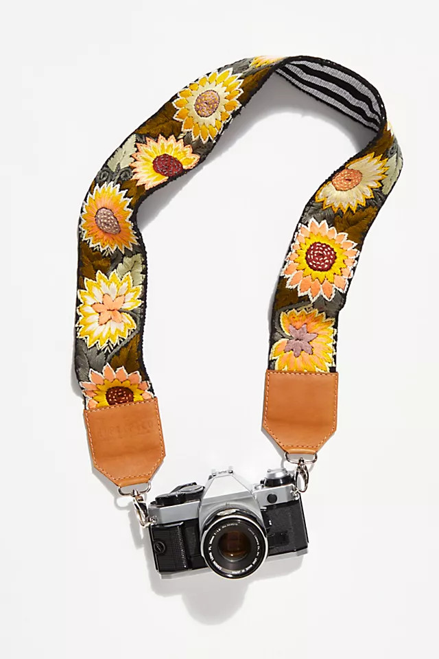 Botanical Garden Camera Strap | Free People (Global - UK&FR Excluded)
