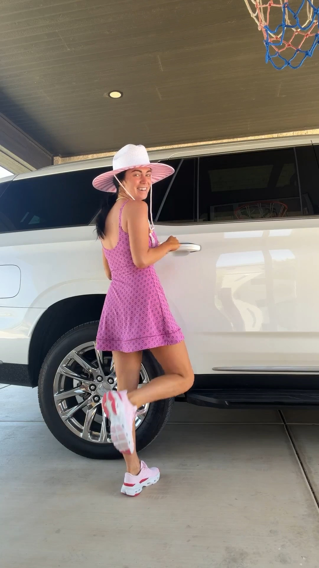 The cutest athletic dress from Target! 💞 I am obsessed with this print and it has built-in shorts. Great support & wearing a size XS! Would recommend sizing down.

Target fashion
Target finds
Athletic dress
Summer dress
Summer outfits
Travel outfit

#LTKActive #LTKootd #LTKSeasonal