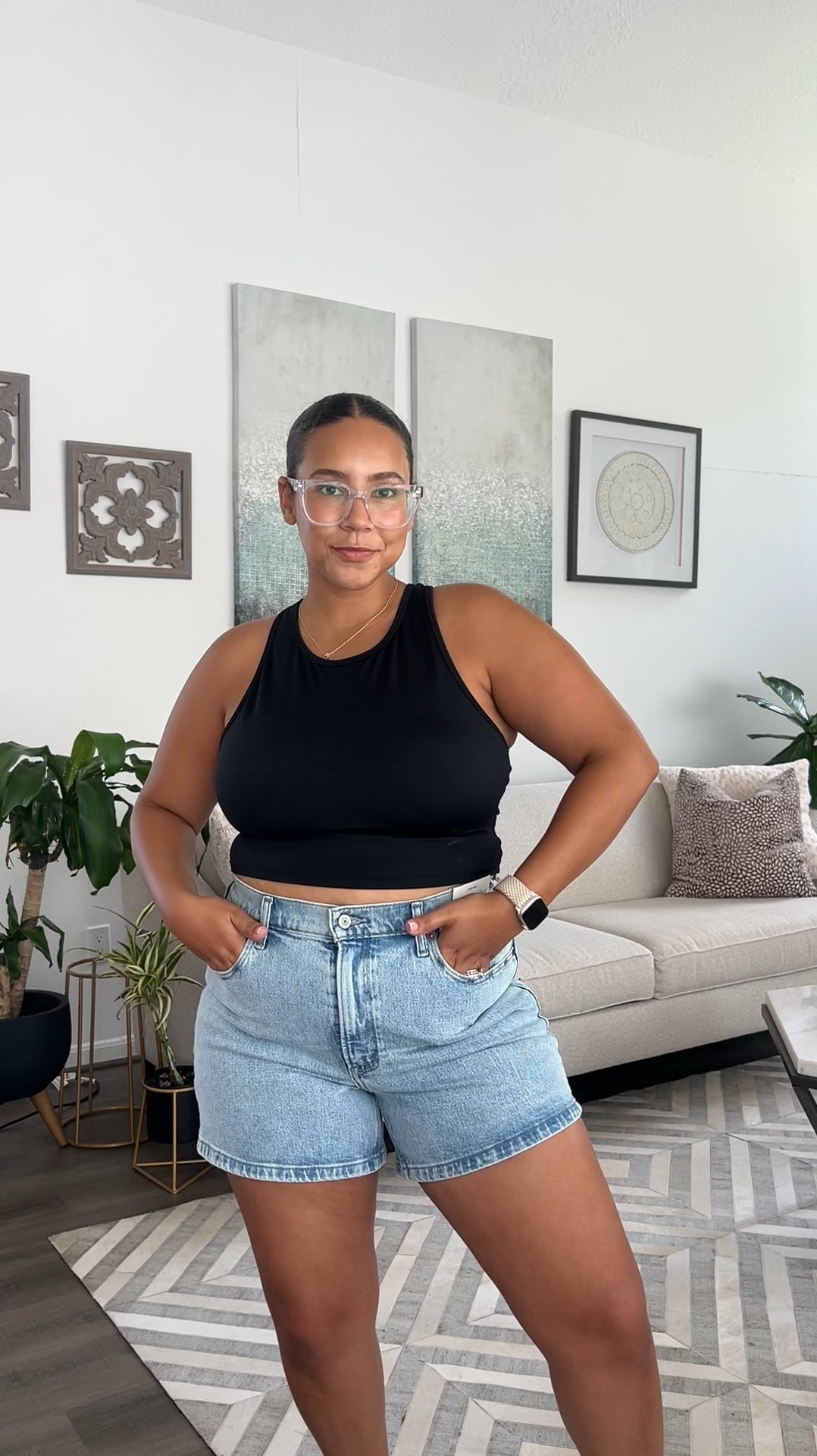 Abercrombie jean shorts, mom shorts, dad shorts, midsize jean shorts 

#LTKVideo #LTKSummerSales #LTKMidsize