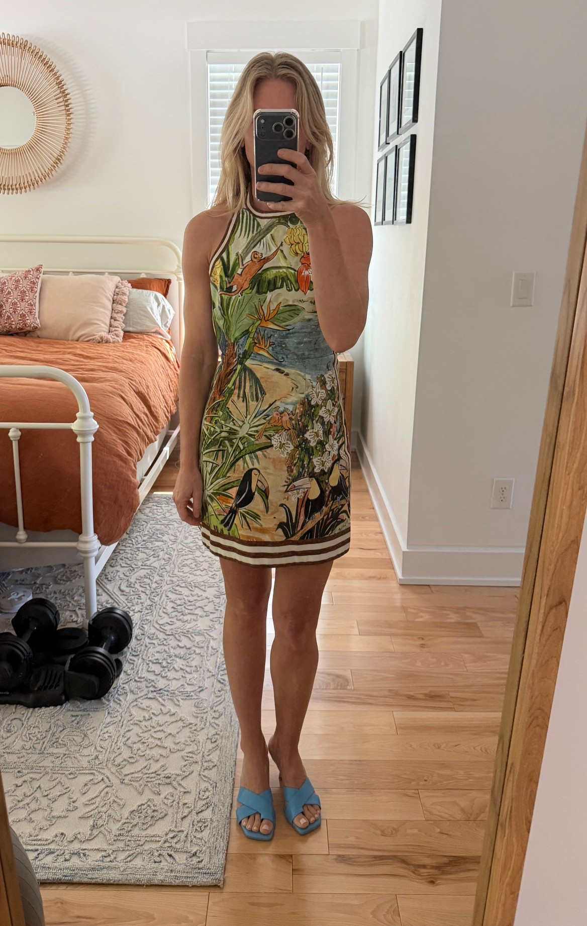 Dress obsession 🦜🍍🌴