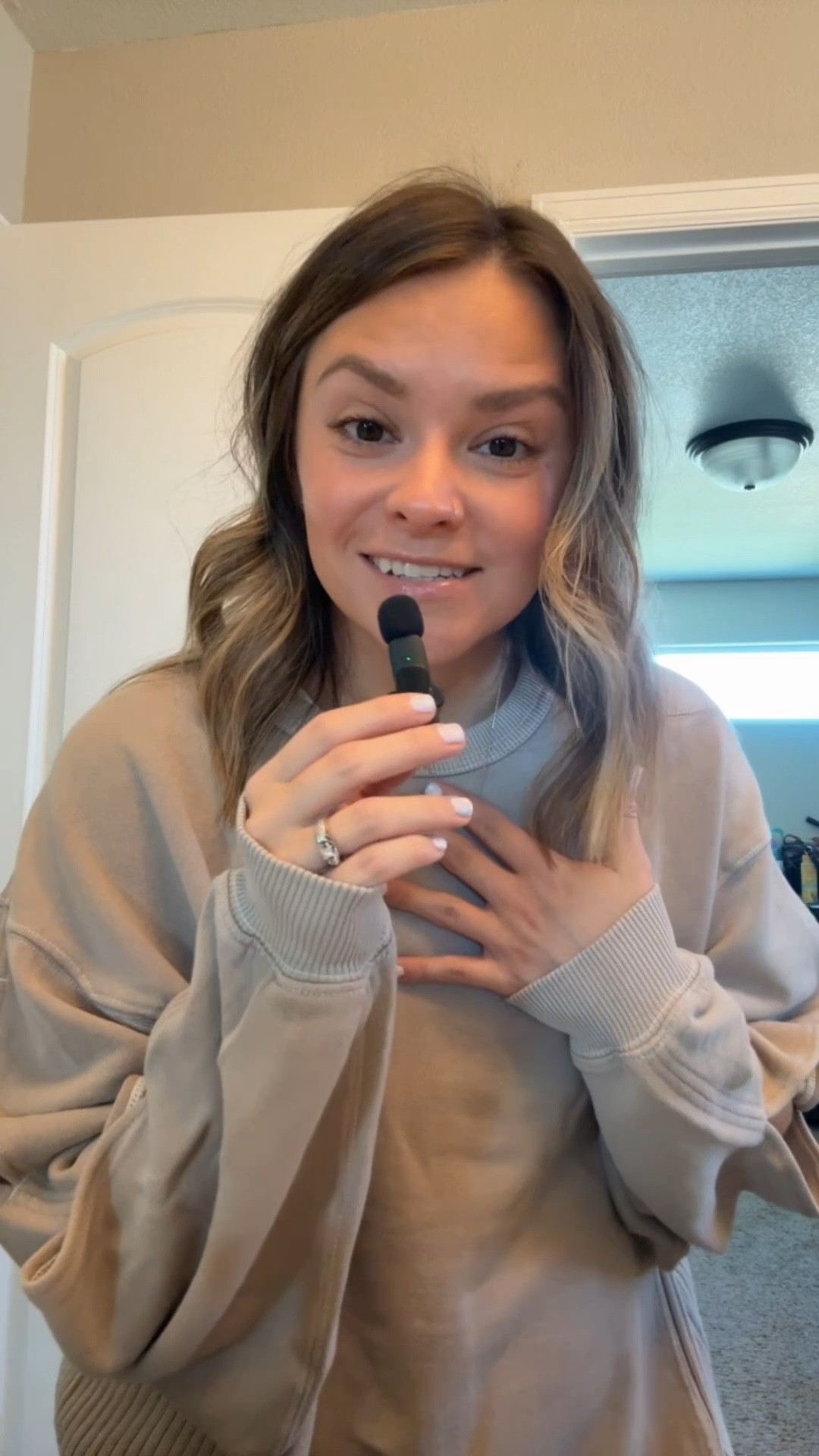 I’m a sucker for a cozy sweater and this one definitely fit the bill for this Fall. Also.. I’ll forever struggle with how Aerie is actually pronounced for whatever reason, but I love them and their cozy clothes! 



#LTKFindsUnder50 #LTKStyleTip #LTKSeasonal