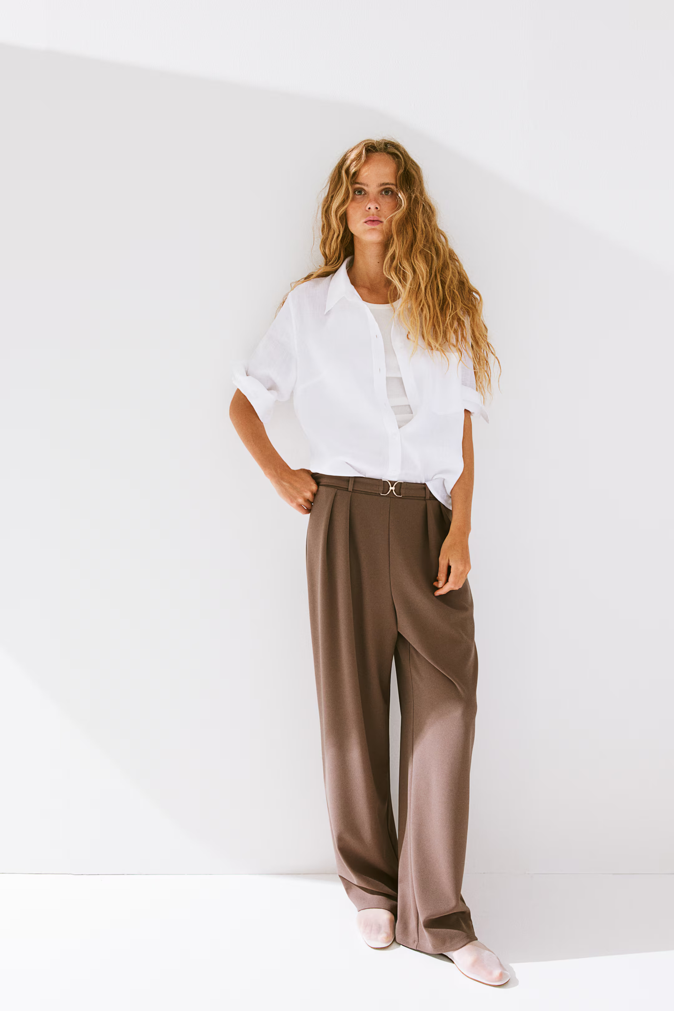 Buckle-detail tailored trousers | H&M (UK, MY, IN, SG, PH, TW, HK)