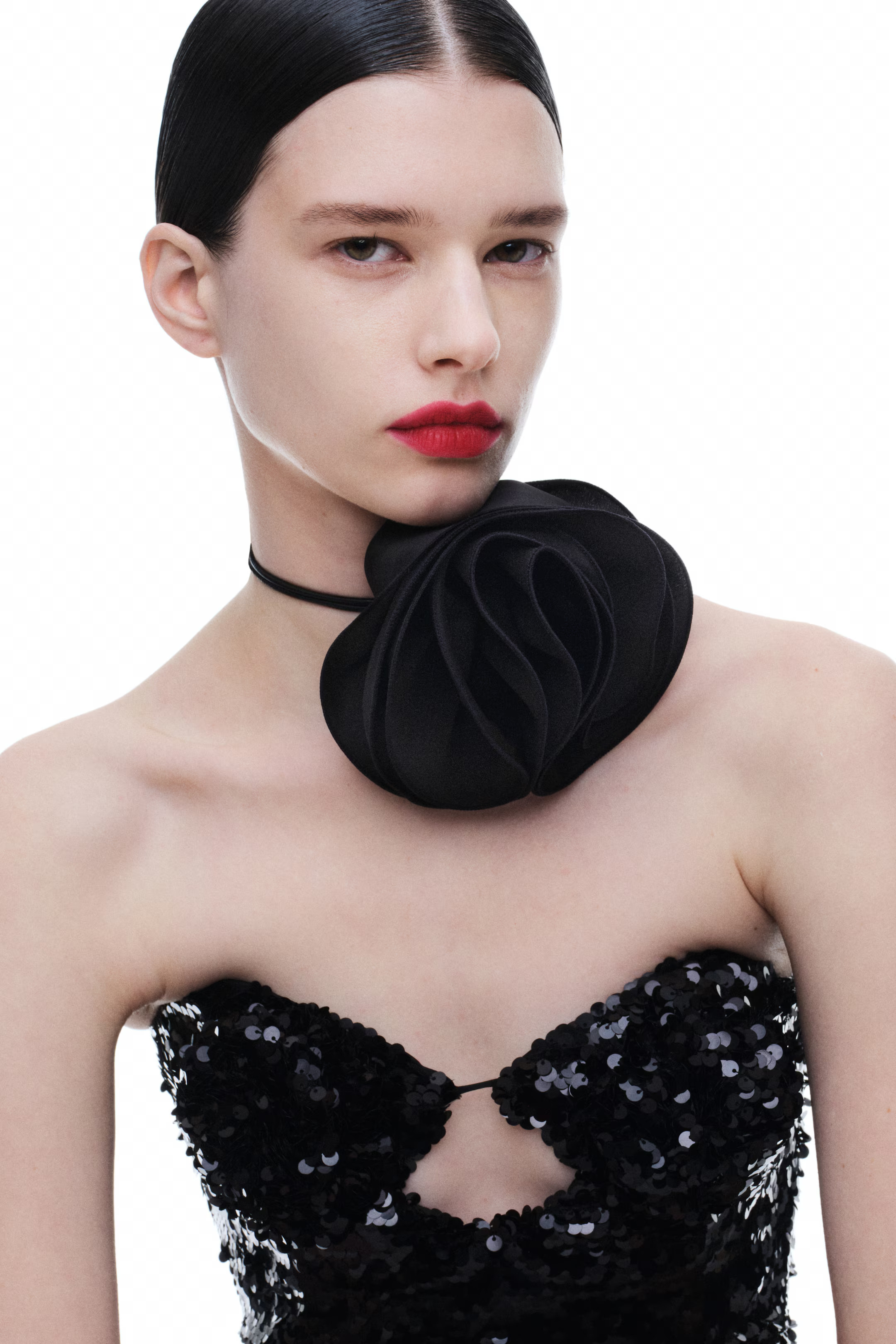 Cord Necklace with Rose Appliqué | H&M (US + CA)