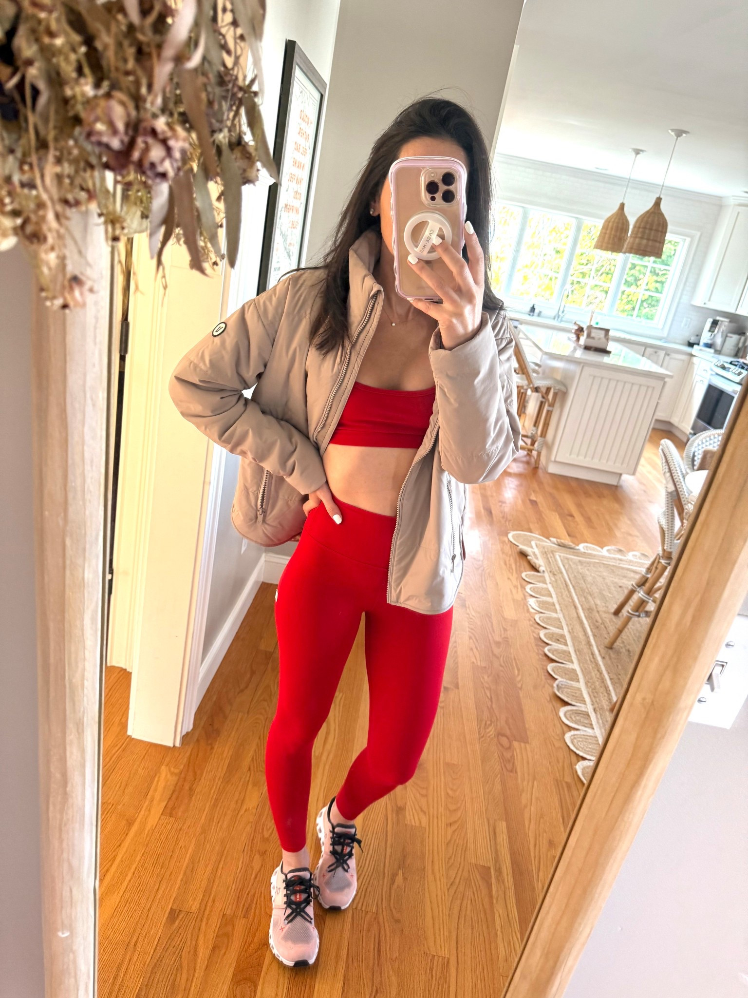 I do fear this red @vuoriclothing set will set out! Their colors and sizes move fast! If you’ve got your eye on something for the holidays- whether for yourself or a loved one- you have to move quickly! Wearing an Xs in top & bottom. #vuoripartner 


#LTKootd #LTKHoliday #LTKGiftGuide