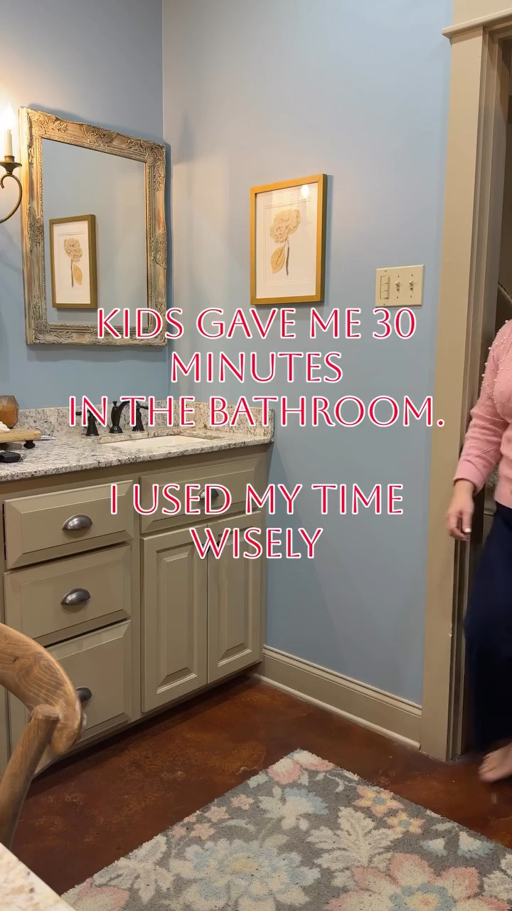 I will take anything I can get!!! Just a few little extra steps to make me feel rejuvenated. 
A relaxing Friday night was had!!! 

Comment "Friday" for everything I used. 

#selfcareroutine #fridaynight #momlife #nightroutine #rejuvenated

#LTKselfcare #LTKgrwm #LTKdayinmylife