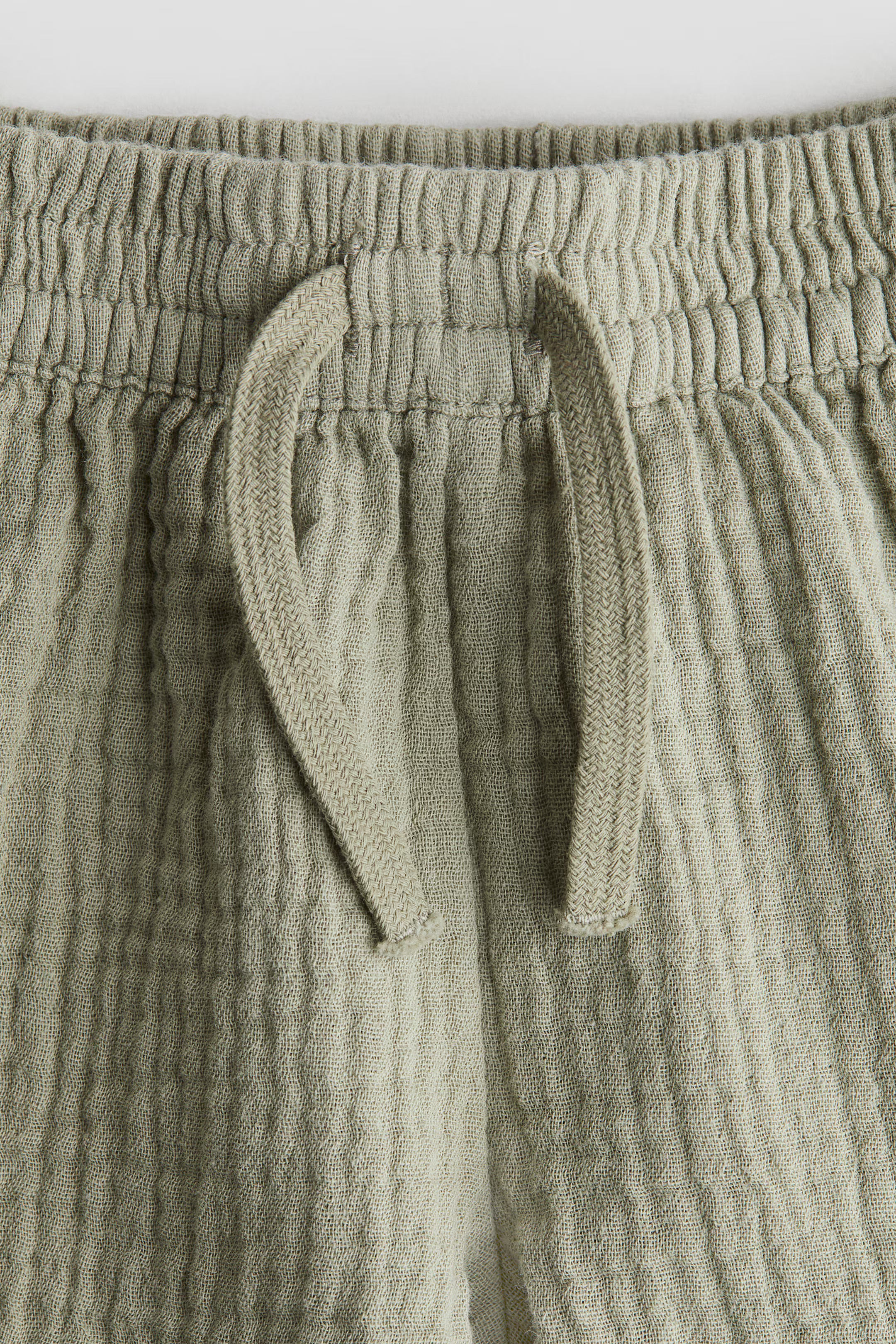 Cotton muslin shorts | H&M (UK, MY, IN, SG, PH, TW, HK)