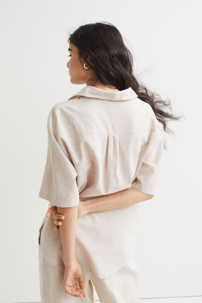 Short-sleeved linen-blend shirt | H&M (UK, MY, IN, SG, PH, TW, HK)