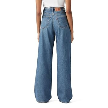 Chasing Dreams | Amazon (CA)