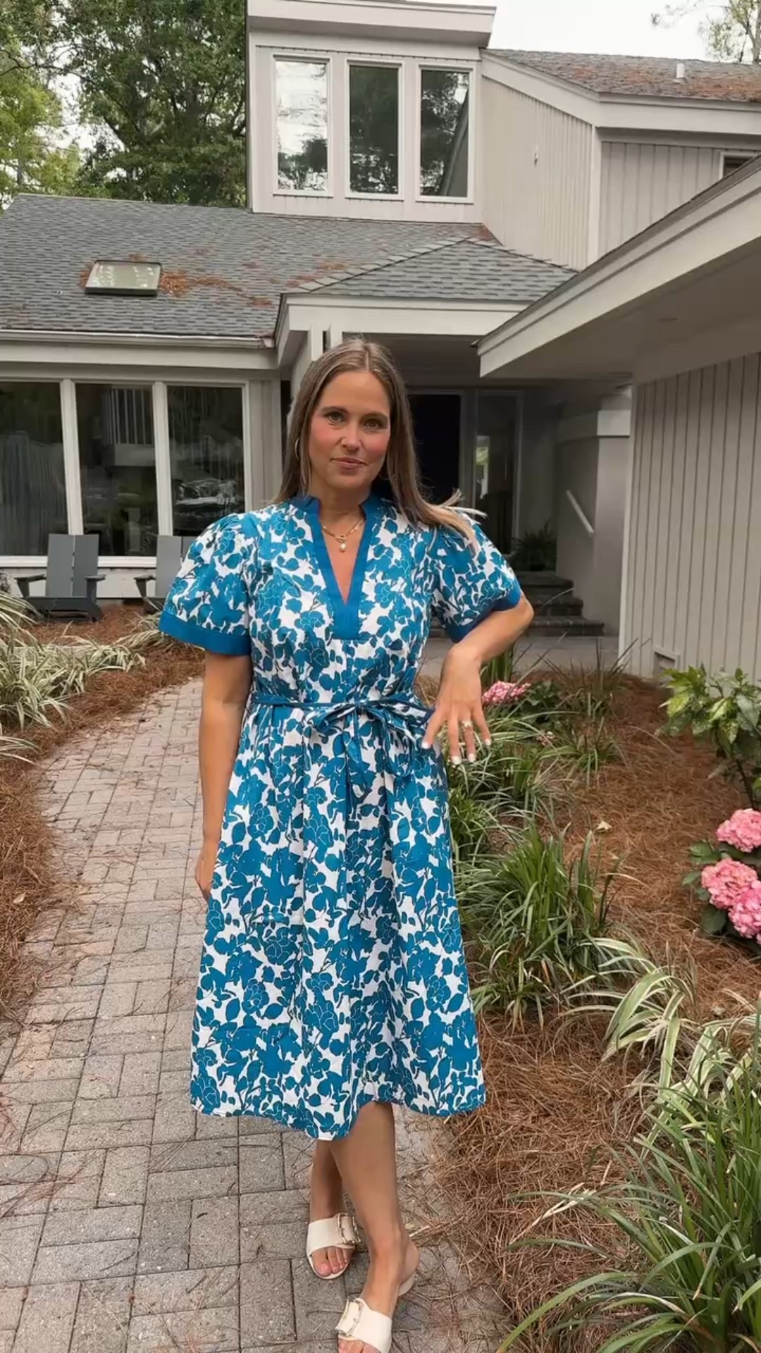 Obsessed with the blue floral patterns on the front tie midi dress! Use code TANDT10 for 10% off!

#LTKSaleAlert #LTKSeasonal #LTKStyleTip