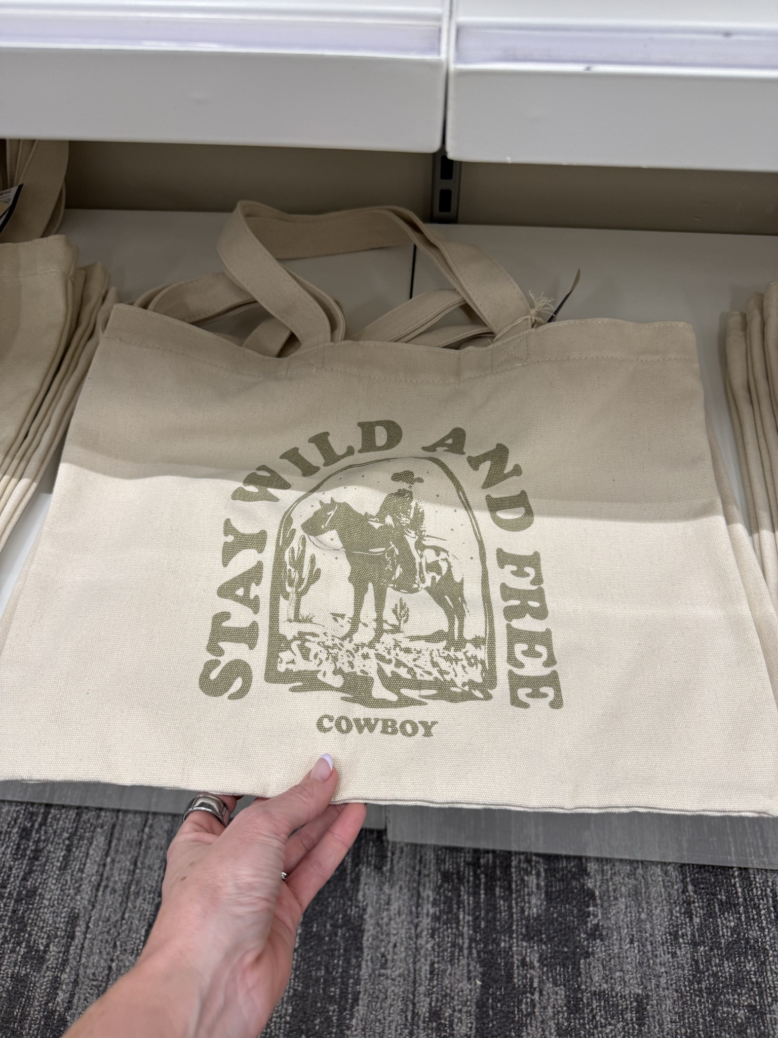 Target 
New arrivals 
Summer gear 
Purse
Bag
Tote
Western wear 
Western style 




