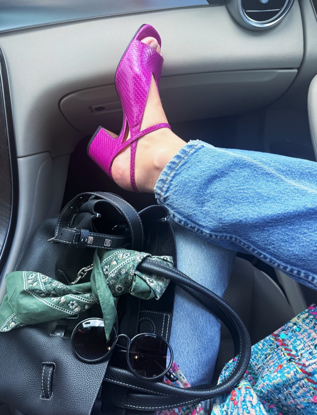 Cutest Details (shoes are Nomasei but linked similar)
