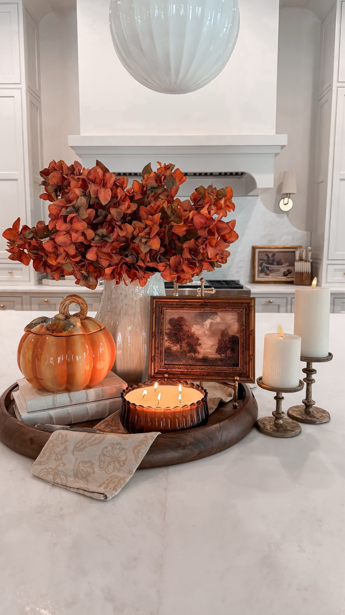 Loving this Fall centerpiece!!! 🍁🍁🍁 So many affordable pieces, too! Check them out below!!! ✨✨

#LTKSeasonal #LTKHome