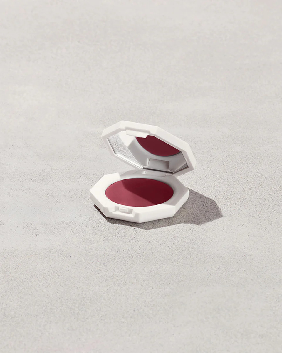 Cheeks Out Freestyle Cream Blush — Riri | Fenty Beauty UK