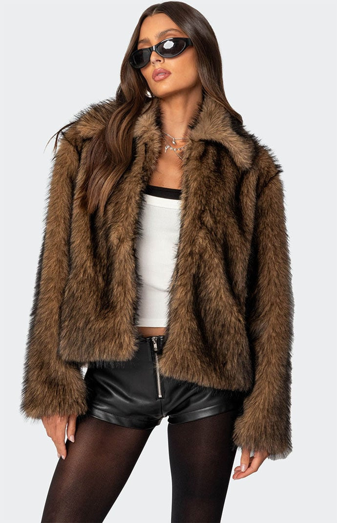 Edikted Women's Mob Wife Faux Fur Jacket in Brown - Size XS | PacSun