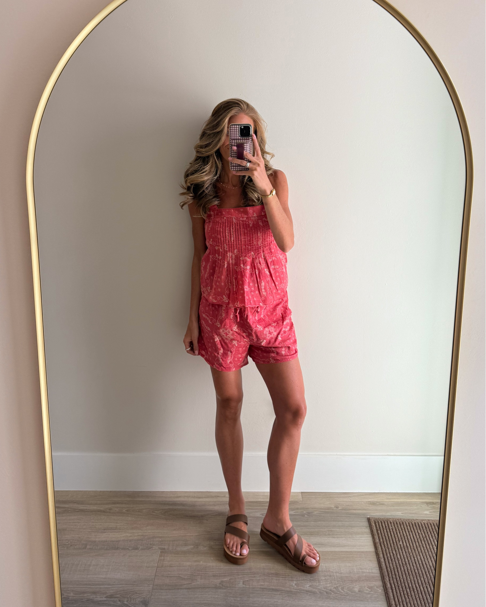 Love this linen set I wore while on vacation the other day. Bump friendly. Wearing small in top and medium in shorts for bump/pregnancy but I would say shorts run on the bigger side

Shoes are in the link below and are 20% off with ASHLEYB20

#LTKTravel #LTKootd