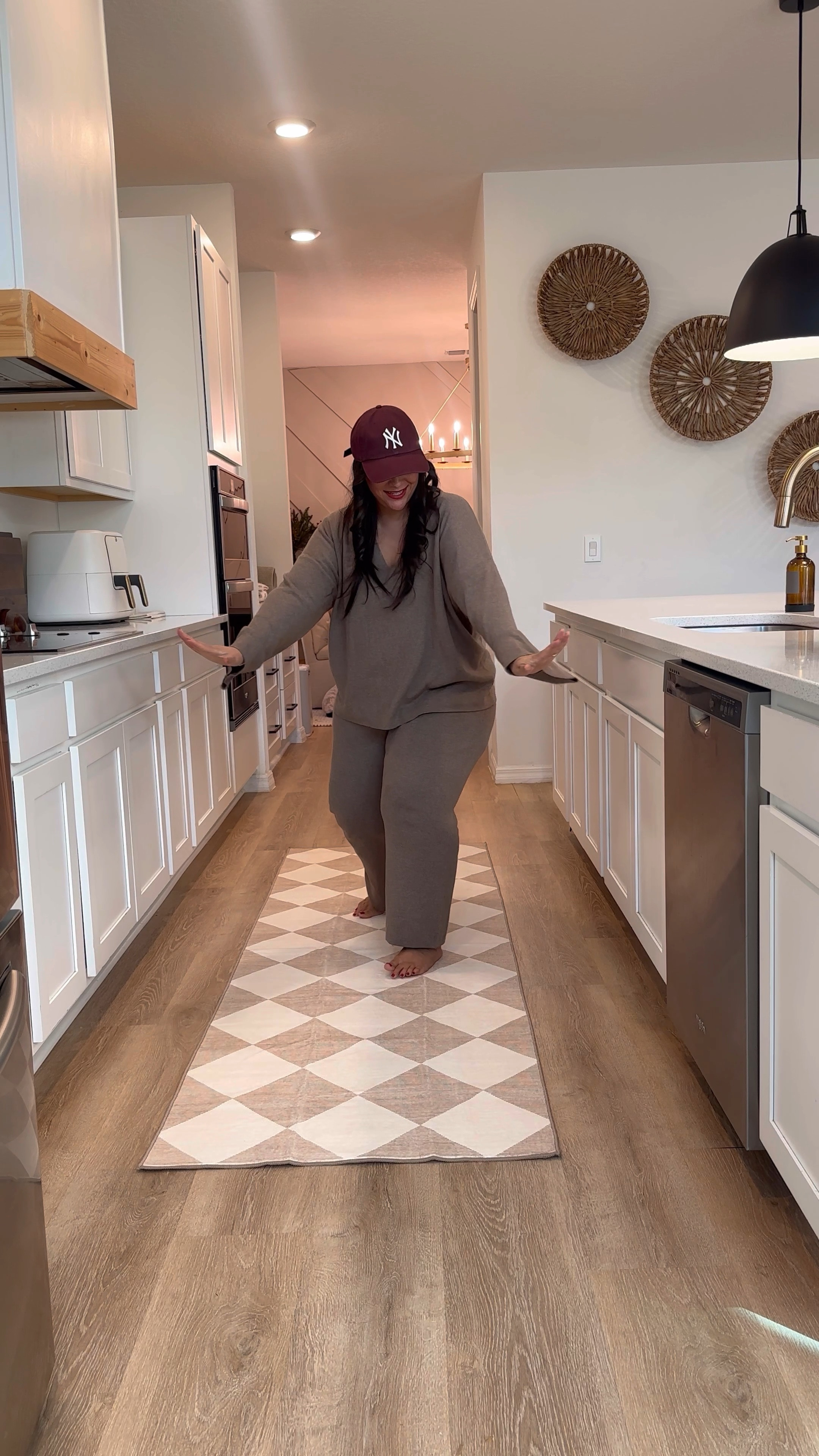 #ad You find the prettiest washable runners under $50 on @amazon 🤌🏼😍 #SOGOOD #founditonamazon

Home
Home decor

#LTKSaleAlert #LTKHome #LTKWatchNow