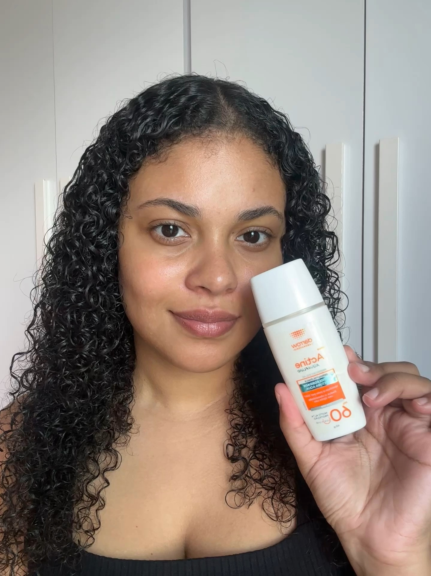 Aplicando o meu protetor solar Actine Aquafluid da Darrow 🧡

#LTKbeauty #LTKbrasil
