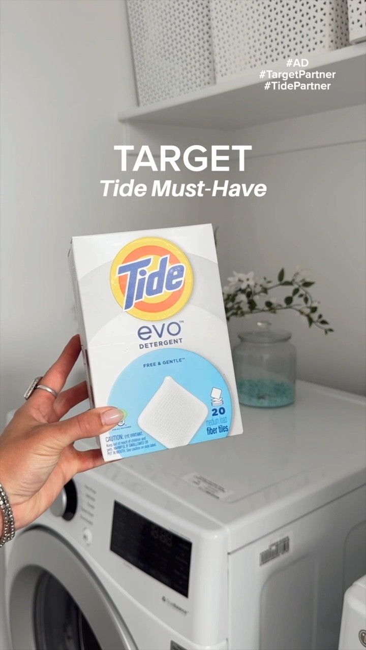 I love how I can always count on Tide Evo to take care of my families laundry! 
#Ad, #TargetPartner, #TidePartner
#UniversalThreadatTarget, #Targetstyle
#TargetFinds, #TargetRun
@tidelaundry @target @shop.ltk #liketkit liketk.it/xx