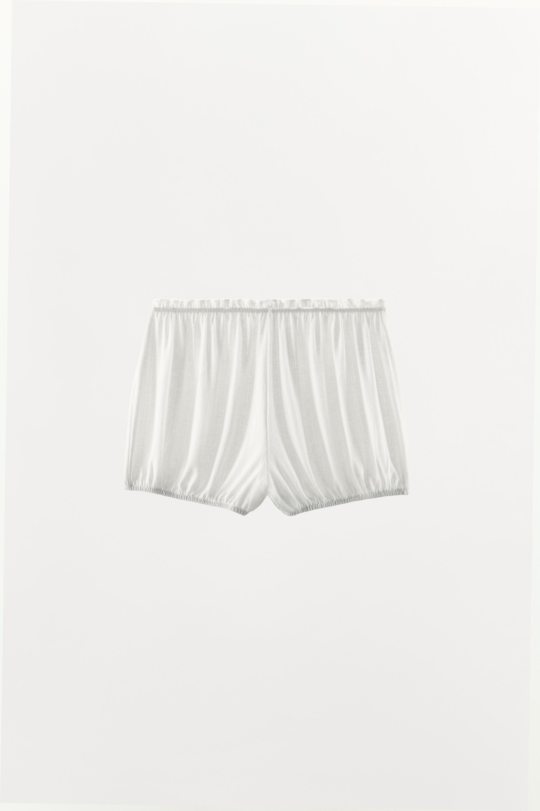 POINTELLE BALLOON SHORTS | Zara UK