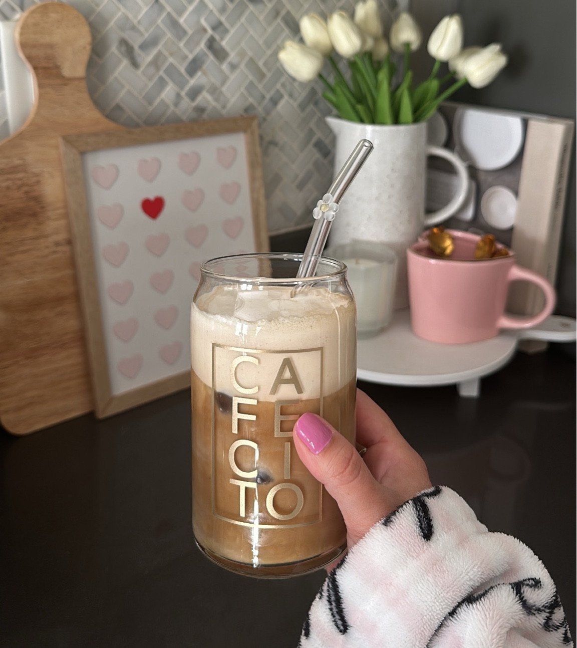 DUMING-IN 6 Pcs Reusable Glass Straws with 2 Cleaning Brushes, Cute Colorful Flower Glass Straws Shatter Resistant, Reusable Straws Dishwasher Safe for Smoothies, Milkshakes, Juices, Teas

#LTKfindsunder50 #LTKhome #LTKSeasonal