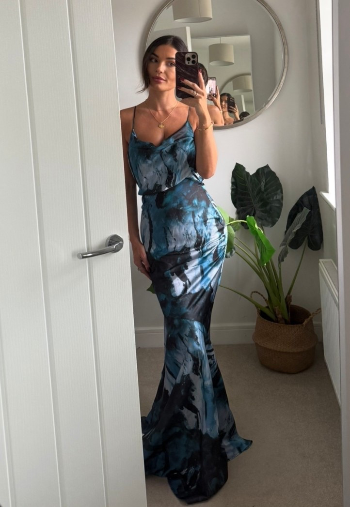 Blues for autumn in this occasion maxi dress ✨ #occasiondress #weddingguest 

#LTKuk #LTKdresses #LTKautumn