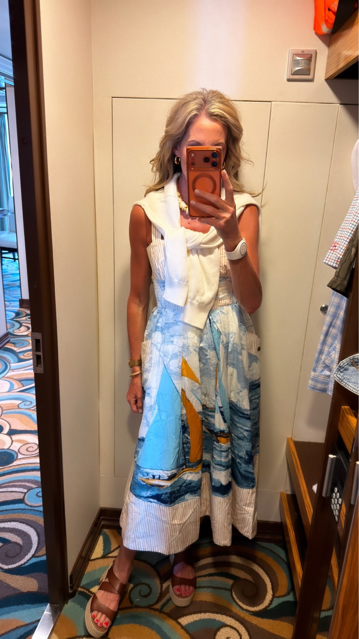 Dinner OOTD 🚢🐭🔗 @Anthropologie last day for the 20 % use code Athena20