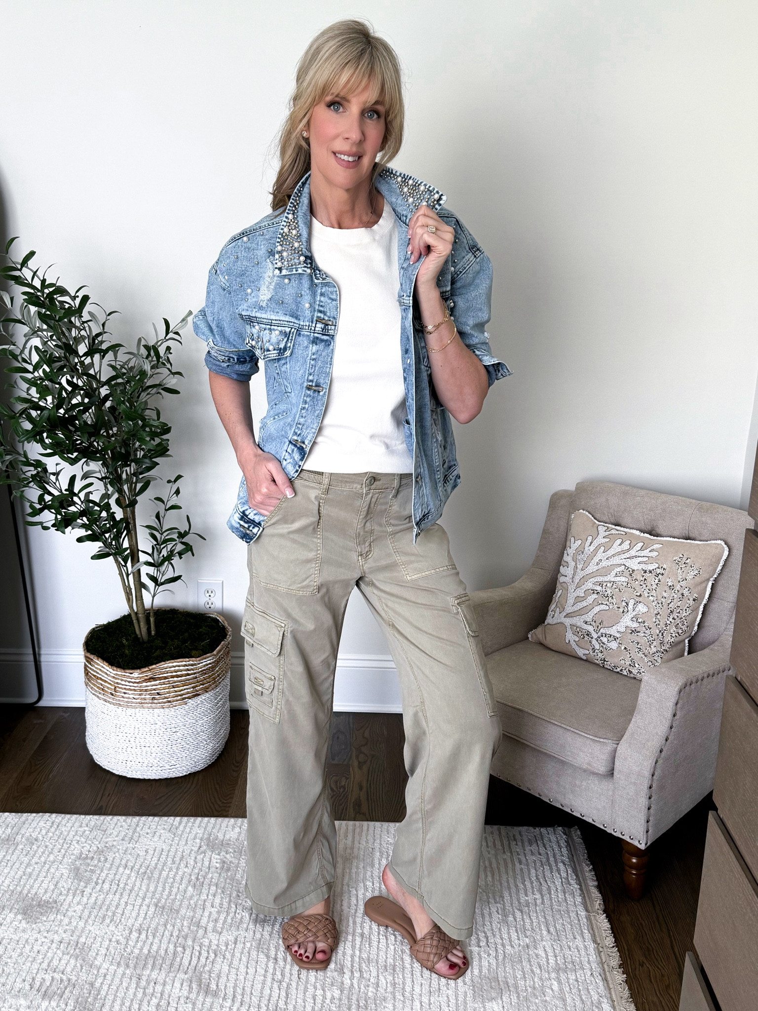 This Denim and Pearl Jacket is SO on trend right now!

Wearing a size small as it’s fairly oversized and prefer less bulkiness.  Depends on how you prefer to wear your jackets. 

Designer look for less!  Under $50 🤗

Size small in sweater | Size 6 in Cargos

#LTKstyletip #LTKSeasonal #LTKfindsunder50