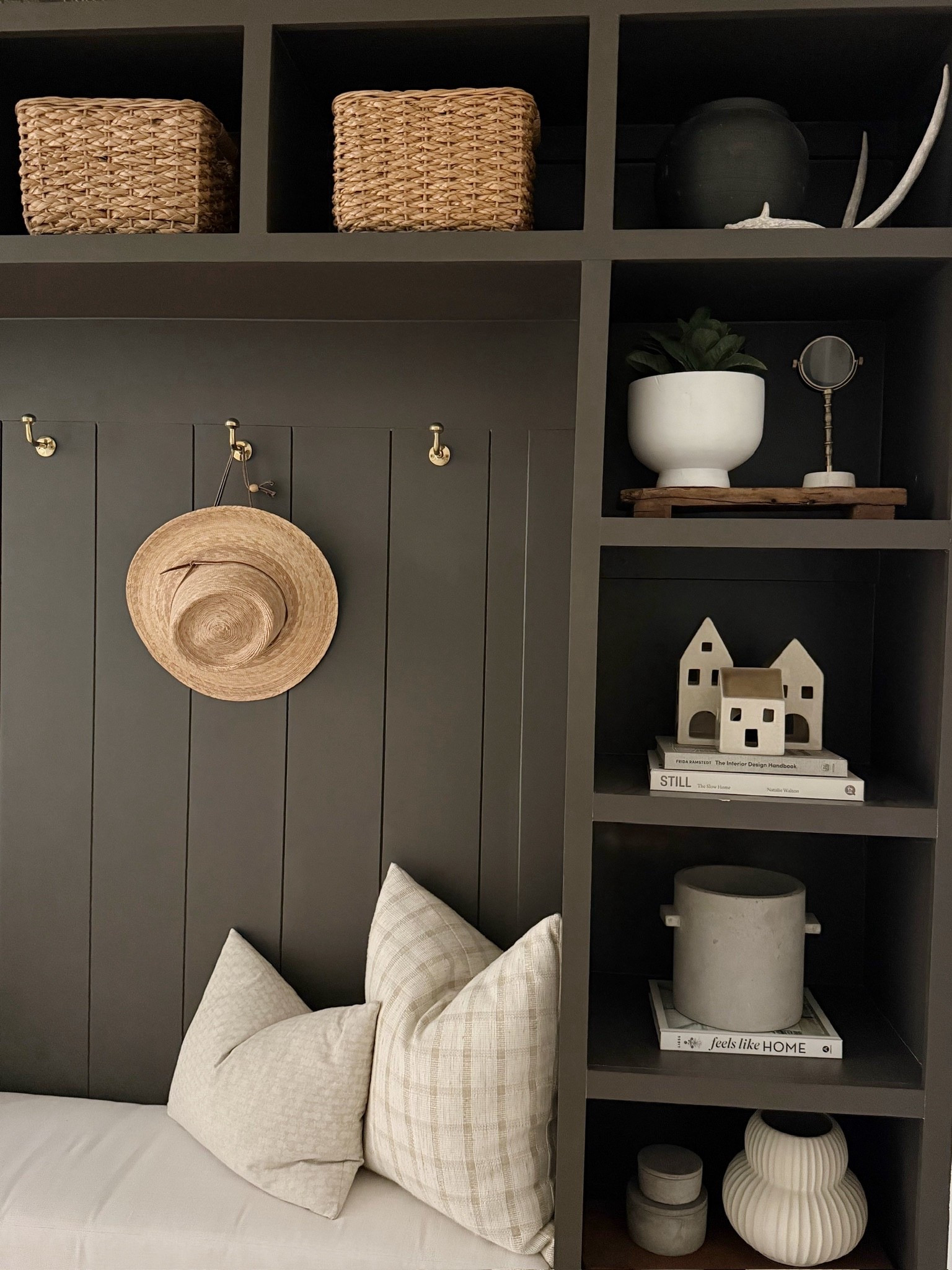 🧺 Organization, but make it beautiful. This mudroom nook keeps everything tidy while still delivering those cozy Modern Classic vibes.

Do you want to bring our dreamy Modern Classic style interior design into your own home? 🏡 You’re in luck! Reserve our Online Interior Design packages today -> https://porcheandco.com/edesign ✨ We can’t wait to work with you & design your home with #porcheandco

#porcheandco #modernclassichome #neutraldecorinspo #mudroomdesign #organizationinspo #timelessinteriors #modernclassiclook #homedesignlovers #neutralstyledecor #edesign


#LTKStyleTip #LTKHome #LTKOver40