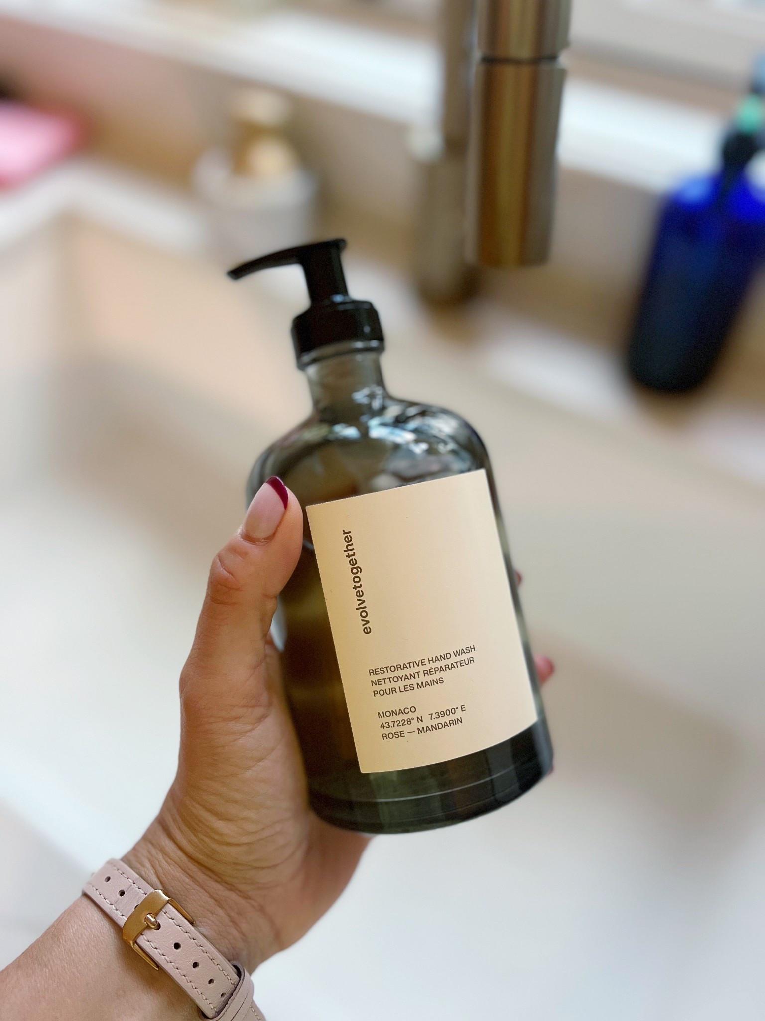 Put the SoftSoap down. This is the soap your skin actually wants this winter: Monaco by Evolve Together. 

Soft mandarin, tender rose, and a hint of oud + patchouli linger on your hands, it suds beautifully, keeps skin hydrated, and comes in a refillable glass bottle so it’s low-waste too. 

The brand con truly do no wrong with their Monaco scent; I’m obsessed with the hand cream and deodorant too. 🫧✨

#LTKBeauty #LTKSeasonal #LTKFindsUnder100