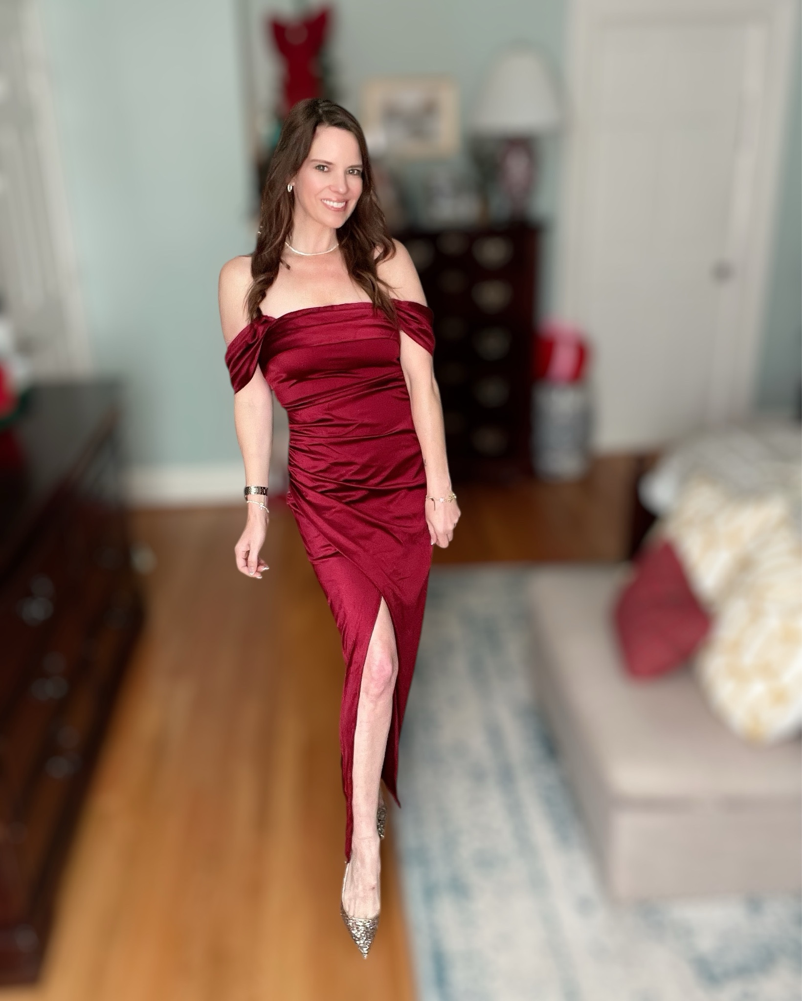 Holiday Glam: Sculpting Off-Shoulder Maxi Dress ❤️✨



The most flattering holiday dress — this sculpting off-shoulder maxi from Popilush is truly wow. It has built-in shapewear, adjustable straps, and a gorgeous shimmer knit that smooths everything while still feeling comfortable. The ruching and high slit give it that perfect mix of classy + glam. I styled it with my sparkly Jimmy Choo heels, my favorite Melinda Maria tennis necklace, hoops, and bracelets for a full holiday-party moment. Perfect for Christmas events, winter weddings, New Year’s, or anytime you want to feel elegant and confident. ✨

holiday party dress • winter wedding guest dress • Popilush review • sculpting maxi dress • flattering formal dress • Christmas outfit idea • NYE dress • built-in shapewear dress • off-shoulder gown • holiday glam style • Melinda Maria jewelry • sparkly heels outfit ✨💃🏻

#LTKFindsUnder100 #LTKHoliday #LTKOver40