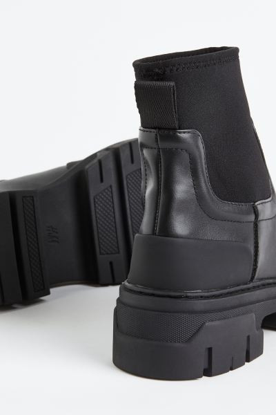 Chunky Chelsea boots | H&M (UK, MY, IN, SG, PH, TW, HK)